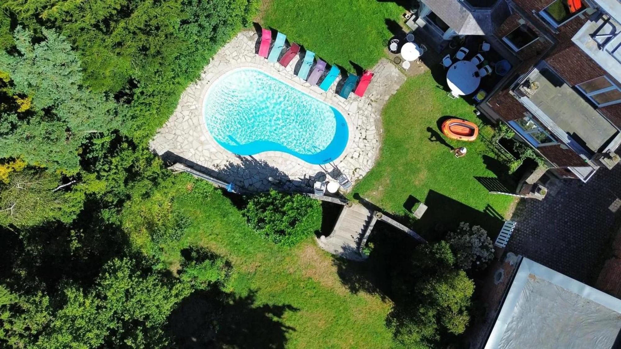 Maison Confortable Avec Piscine Privee A Bailleul 바일레울 외부 사진